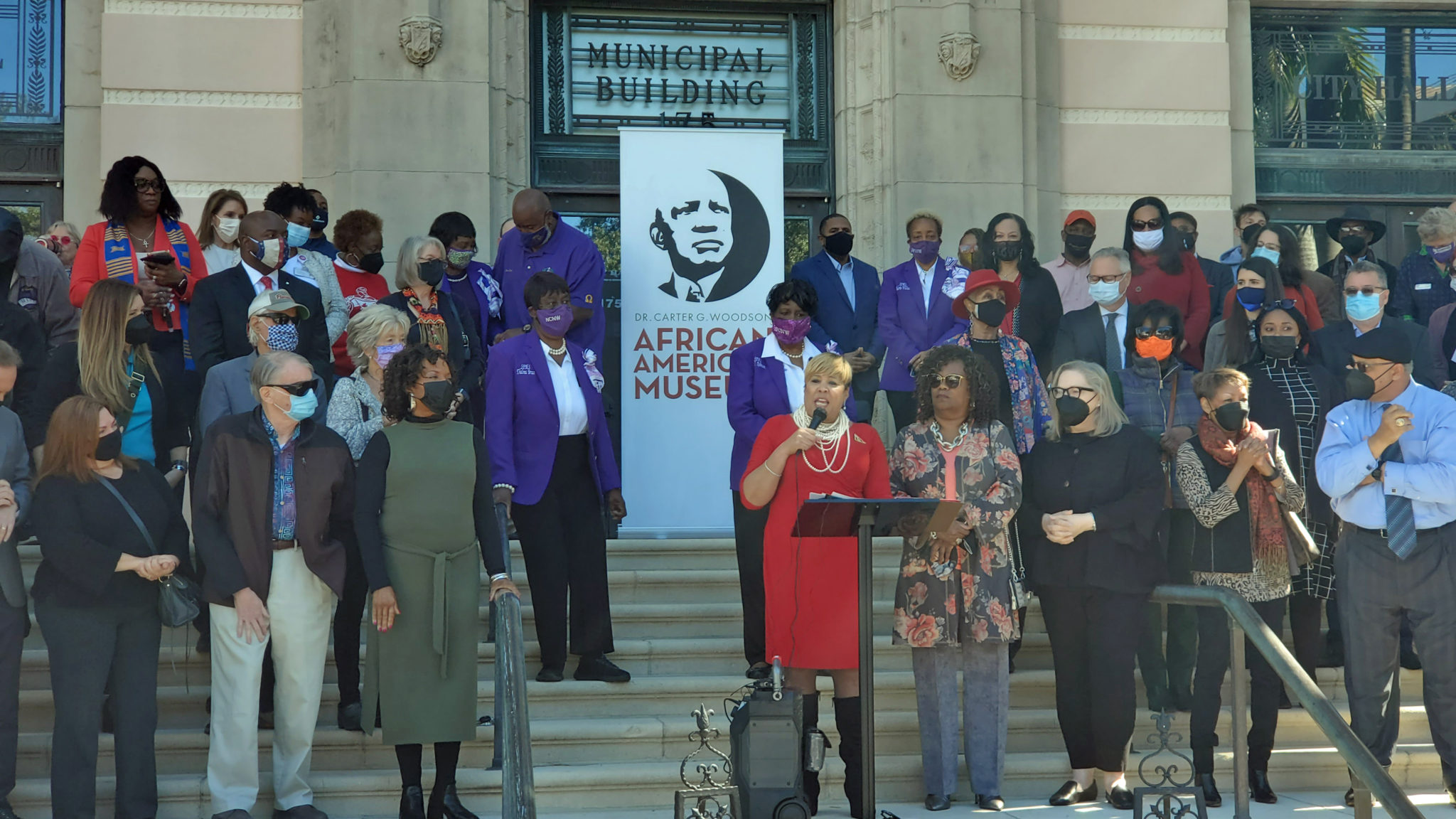 Flanked by donors, sponsors, supporters and members of the City Council, Terri Lipsey Scott, director of the Dr. Carter G. Woodson African American Museum, announced a capital campaign, “Invest in Black History.”